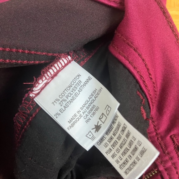 Reitmans Super High Rise Petites Burgundy Jegging Sz 30 - Picture 4 of 4